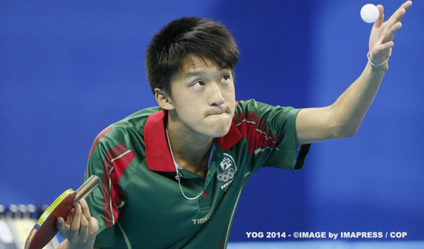 Nanjing 2014: Diogo Chen eliminado nos oitavos de final